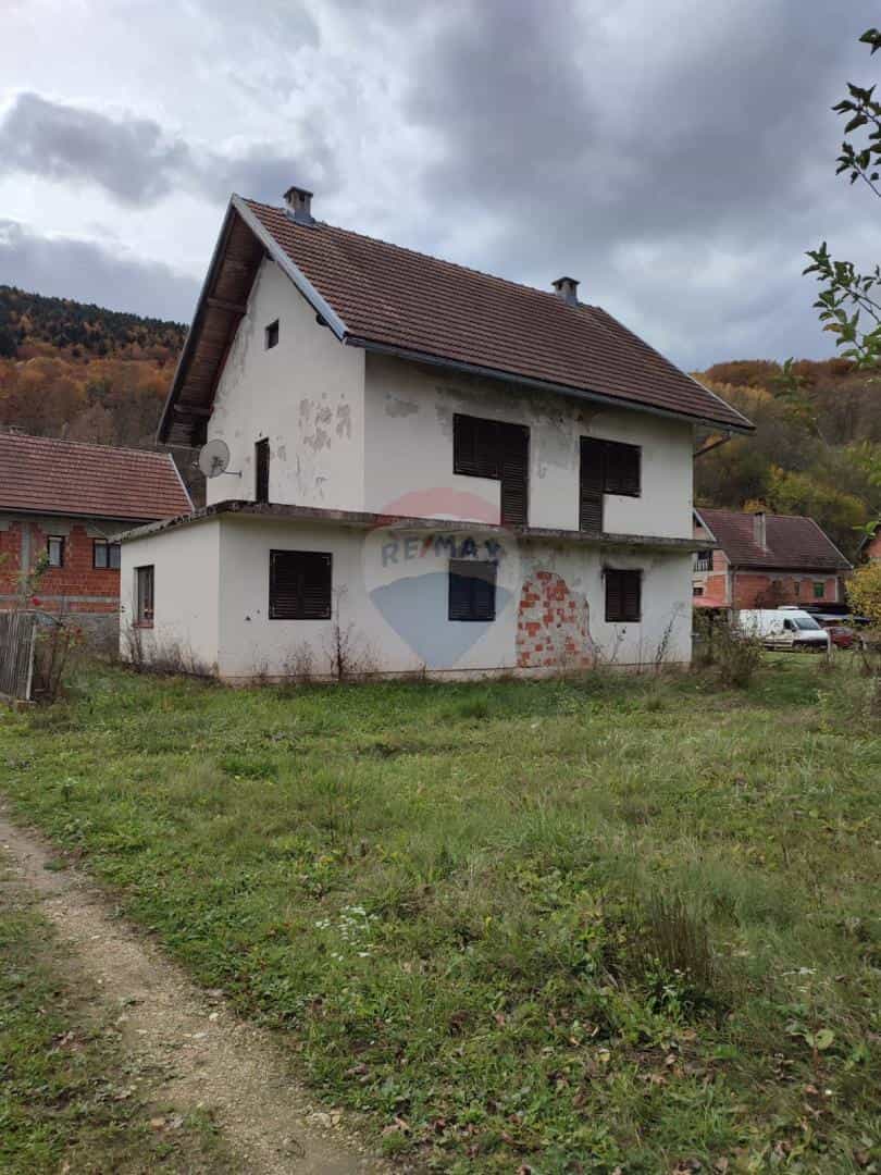 房子 在 奥托卡克, 利克-塞尼斯卡·祖帕尼娅 12489515