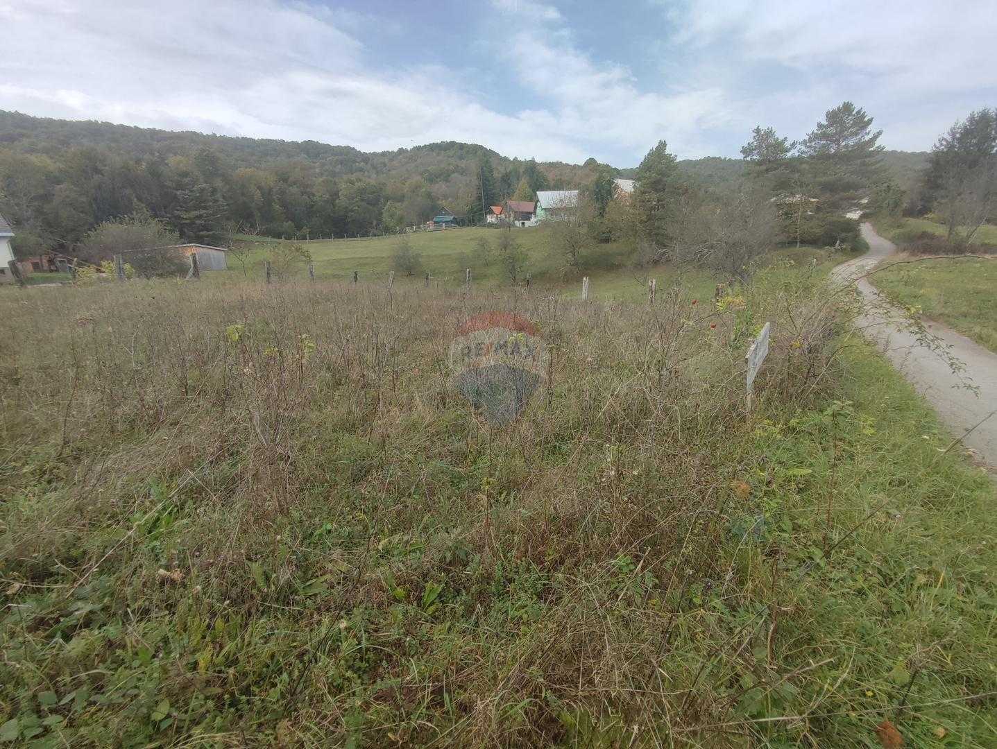 Tanah dalam Ogulin, Karlovacka Zupanija 12489517