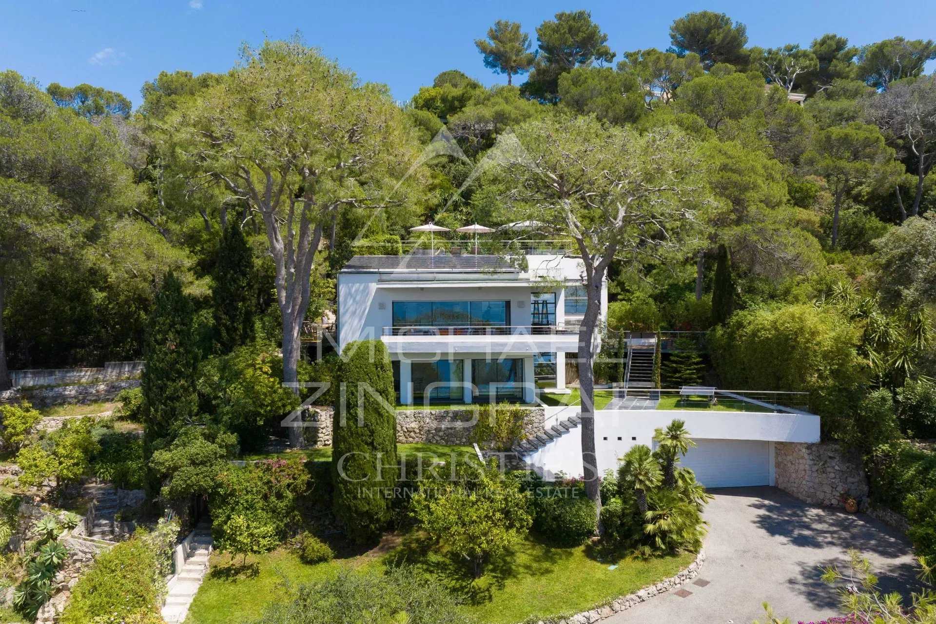 Haus im Saint-Jean-Cap-Ferrat, Provence-Alpes-Côte d'Azur 12491036