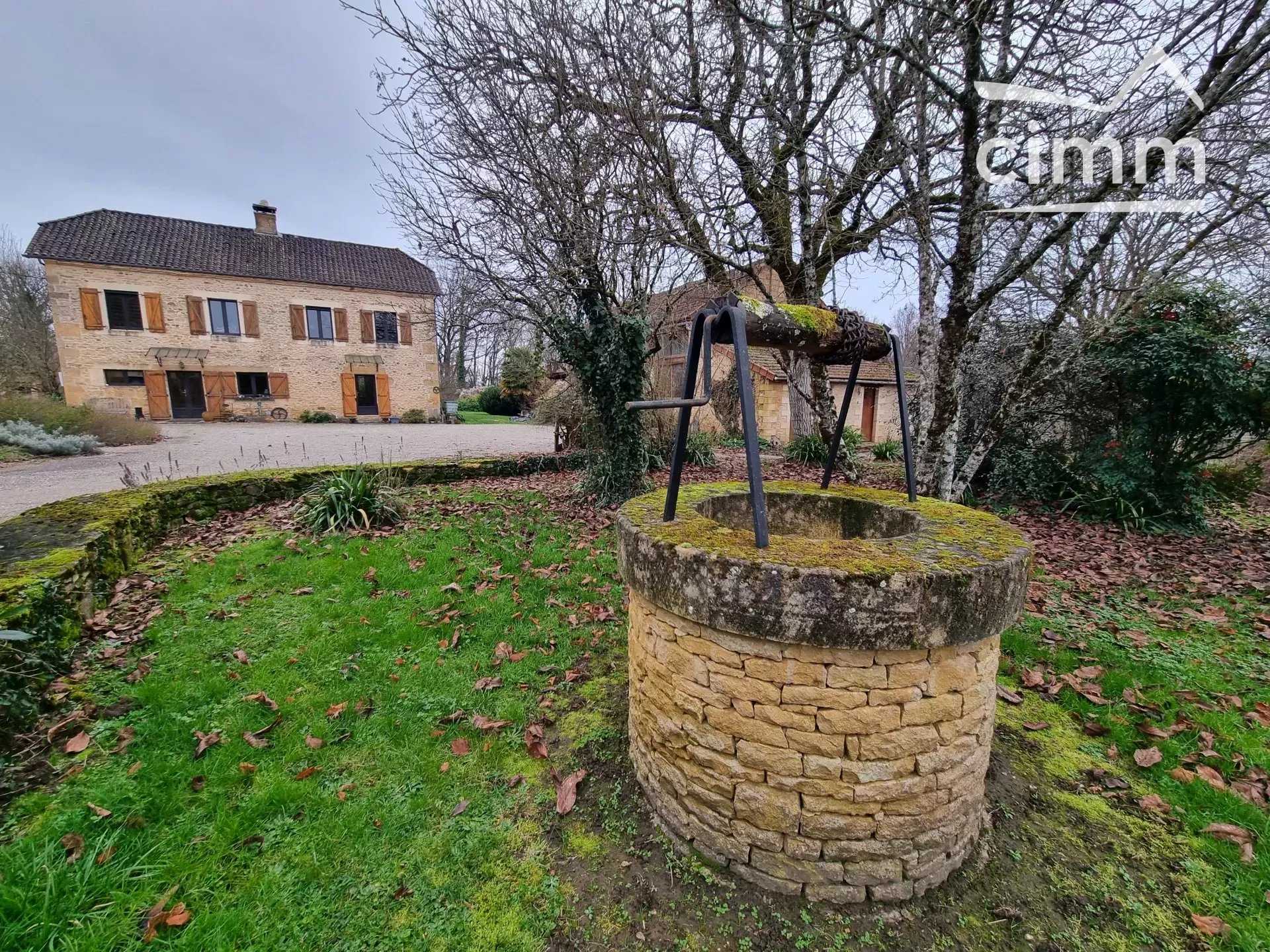 casa no La Chapelle-Aubareil, Dordogne 12491089