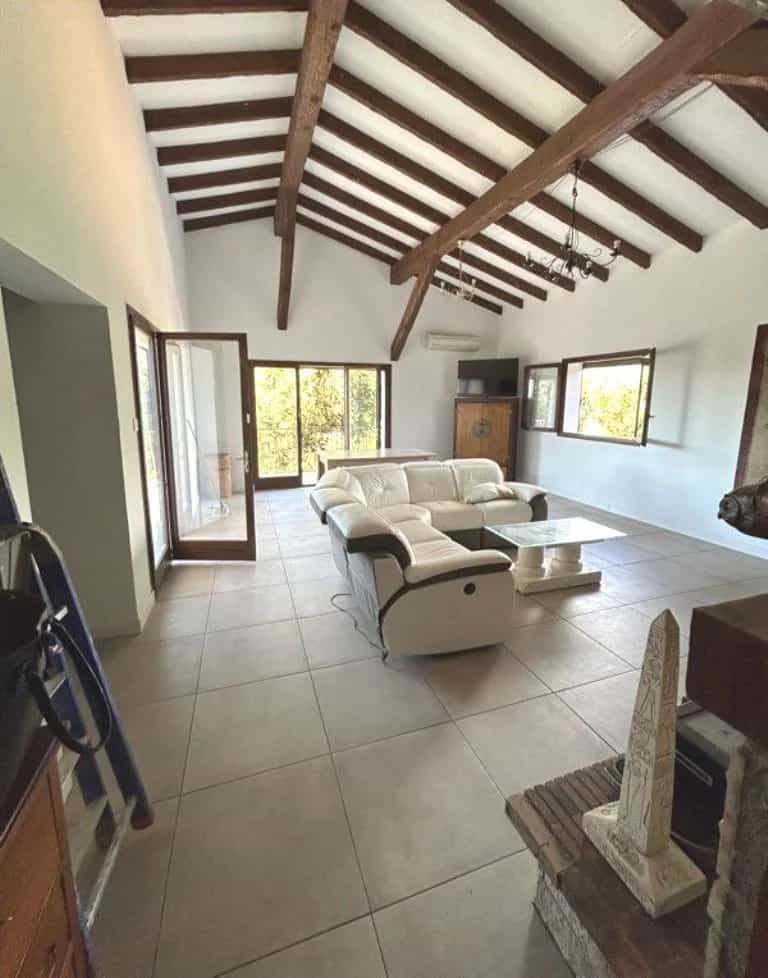Condominium in Cauro, Corsica 12493585