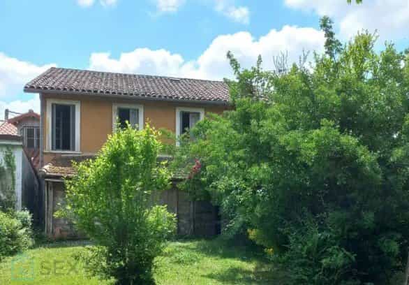 Будинок в Trie-sur-Baïse, Occitanie 12494424