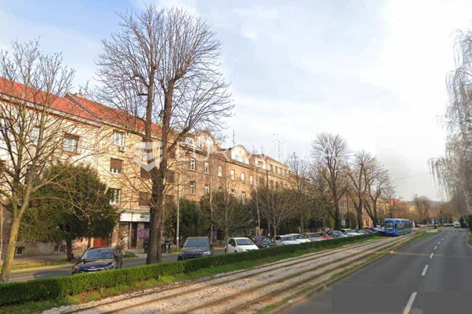 Tanah dalam Zagreb, Zagreb, Grad 12494996