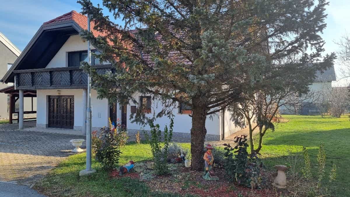 房子 在 德拉薩瓦斯, 斯洛文尼亞魔芋 12495002