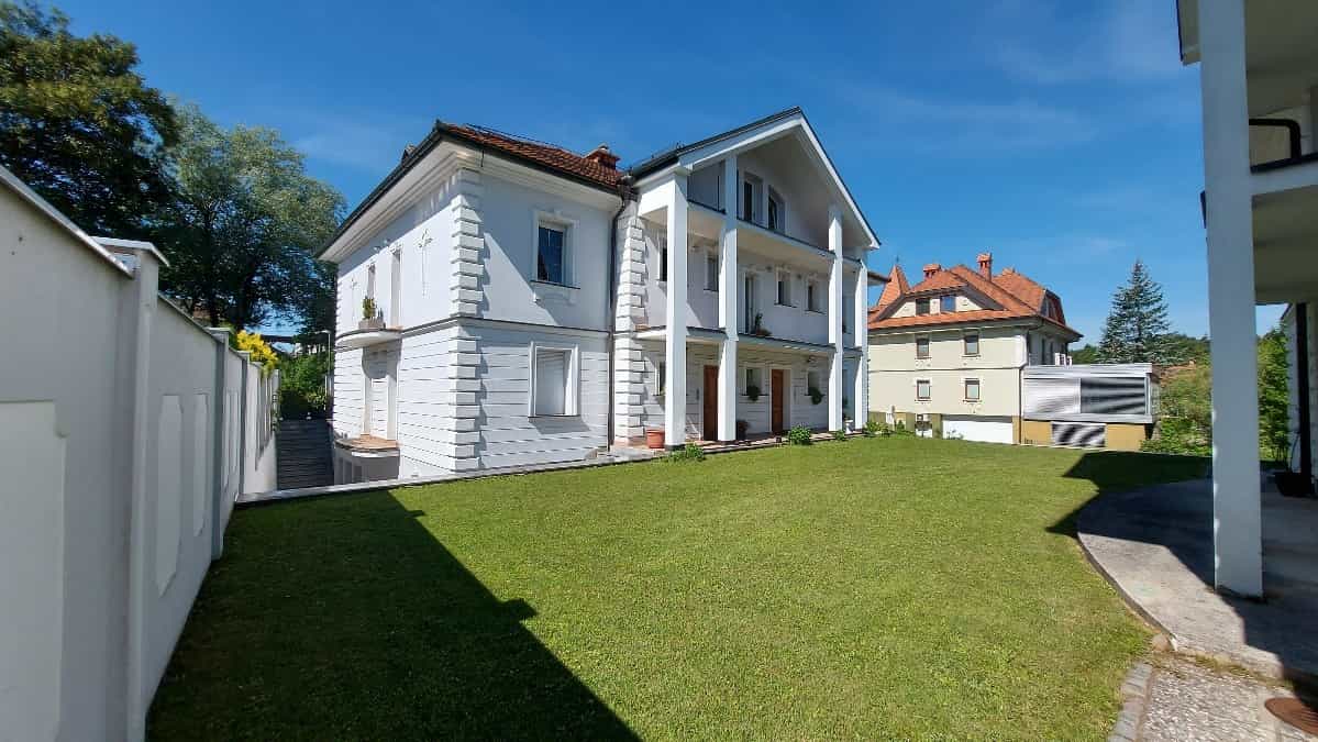 σπίτι σε Zagorje, Zagorje ob Savi 12495853