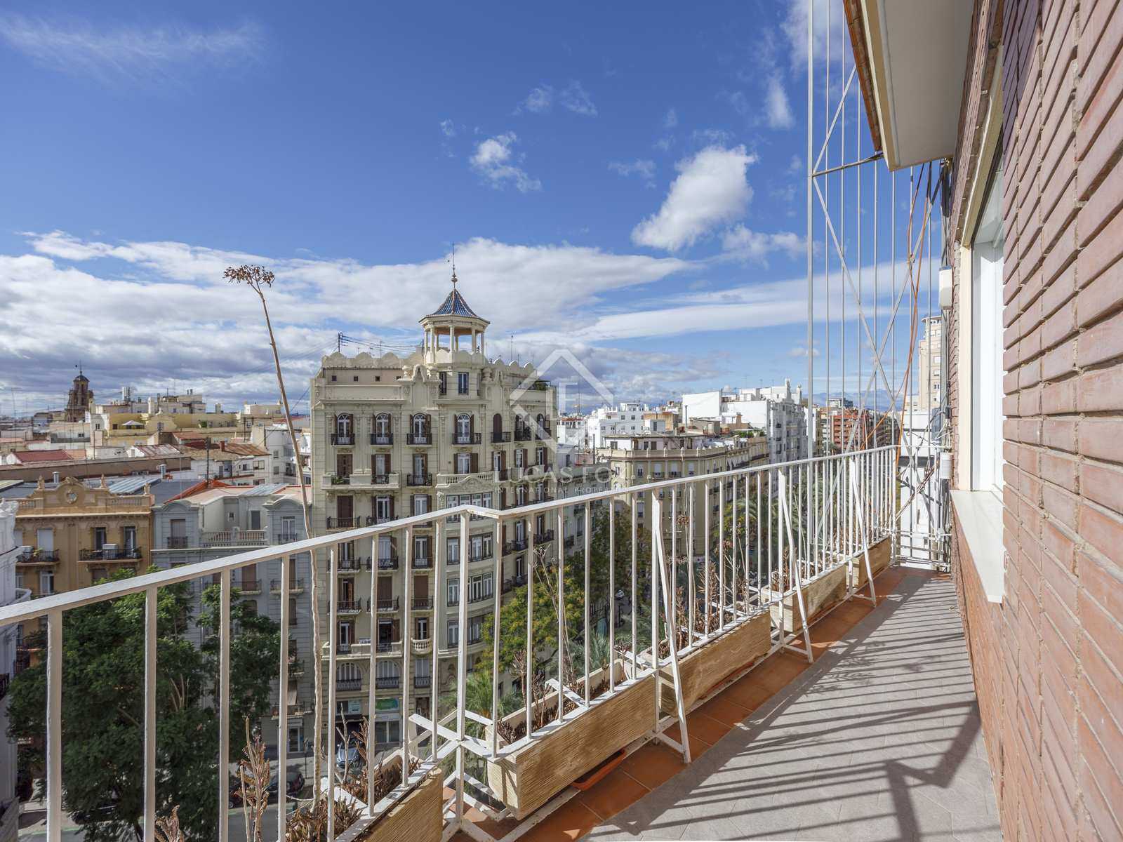 Condominium in Valencia, Valencia 12495934