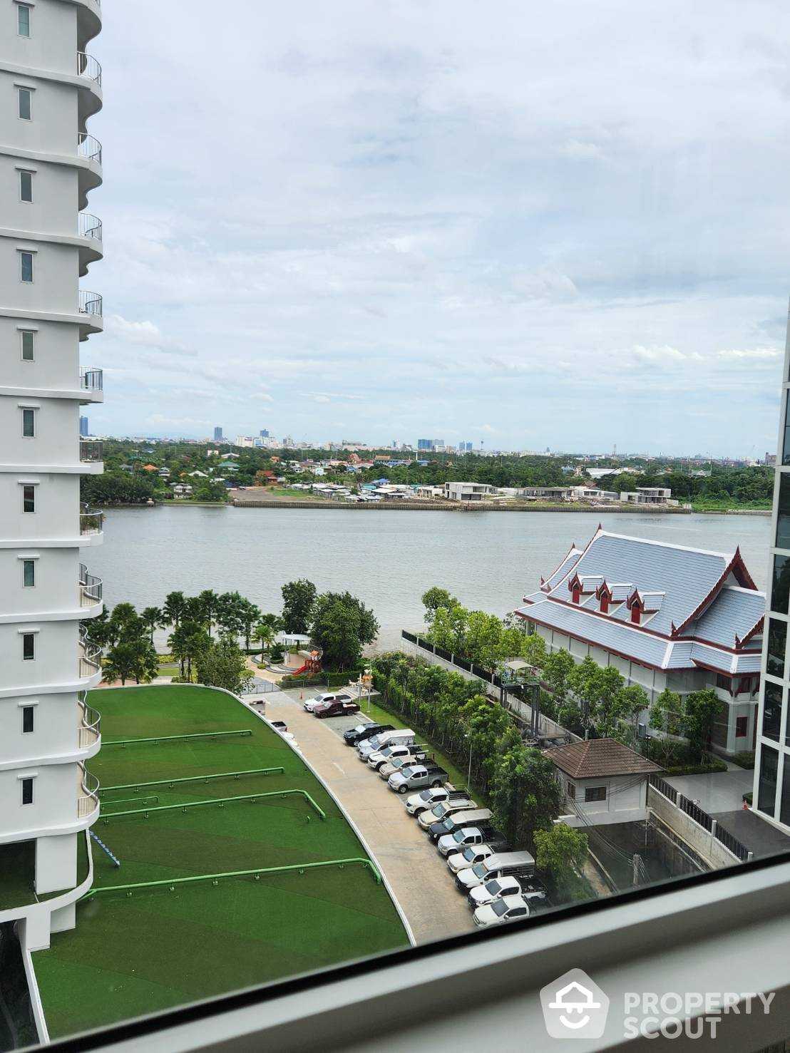 Condominium in Ban Wat Bang Kachao Klang, Samut Prakan 12496388