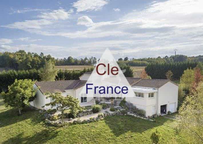 Hus i Montemboeuf, Nouvelle-Aquitaine 12497031