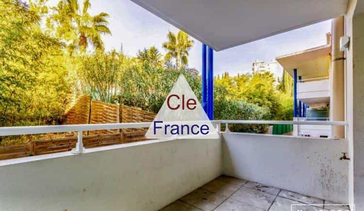 casa no Vallauris, Provença-Alpes-Costa Azul 12497079