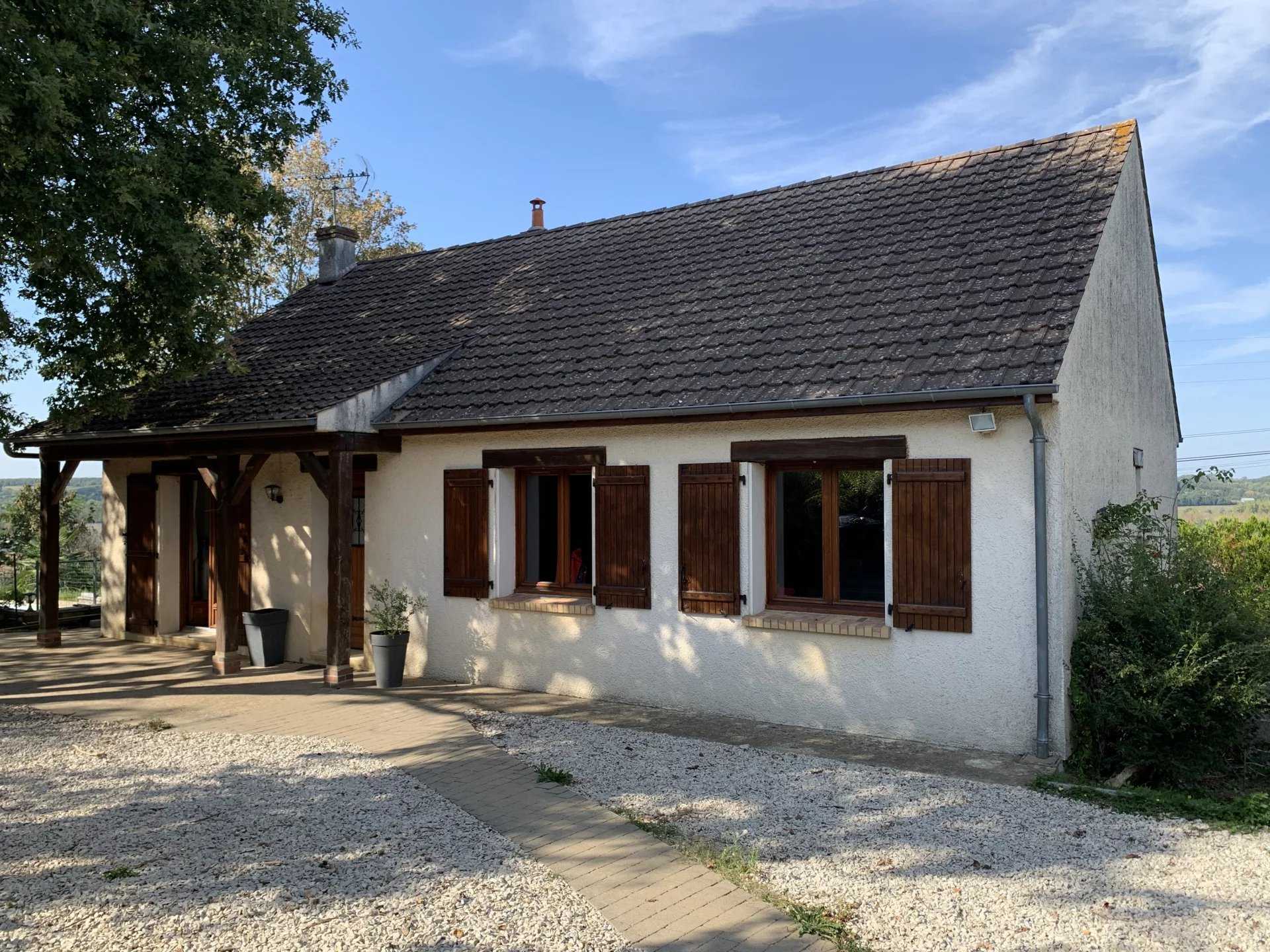 Huis in Chateaurenard, Centrum-Val de Loire 12499035