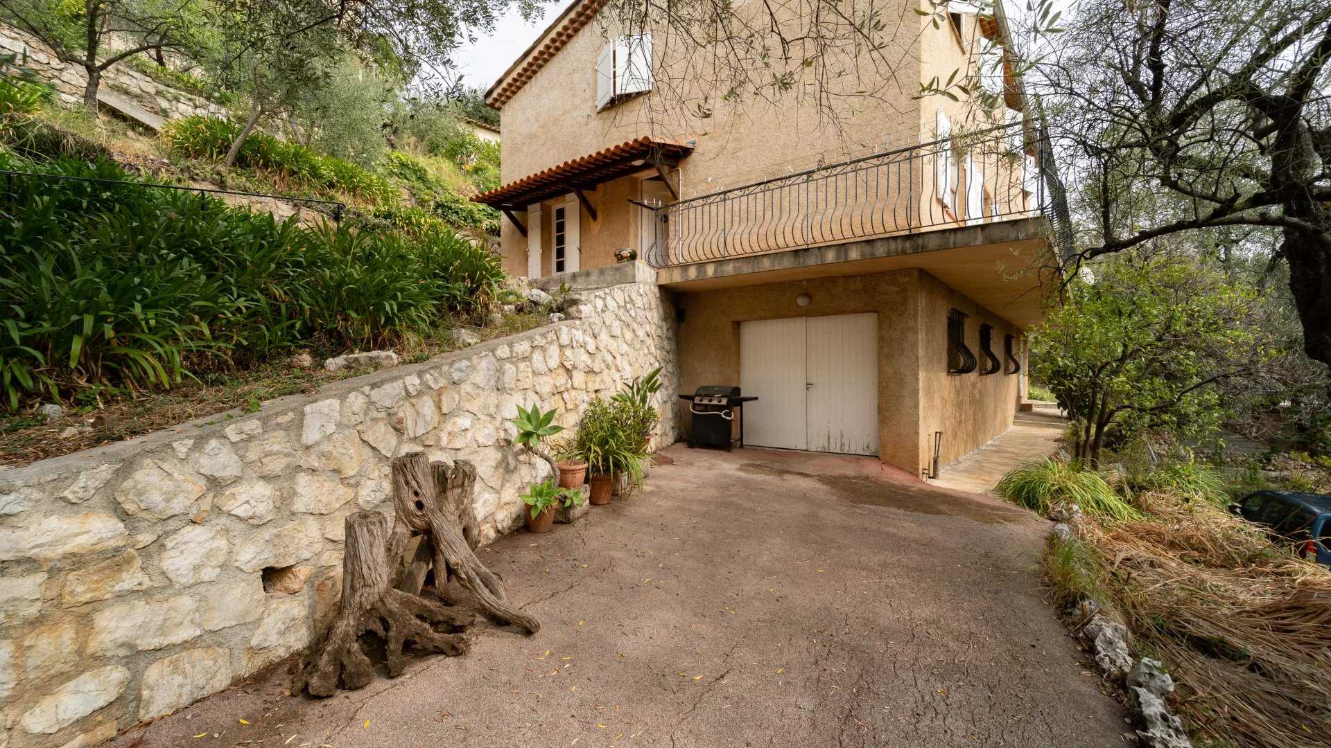 Huis in Gattieres, Provence-Alpes-Côte d'Azur 12500460