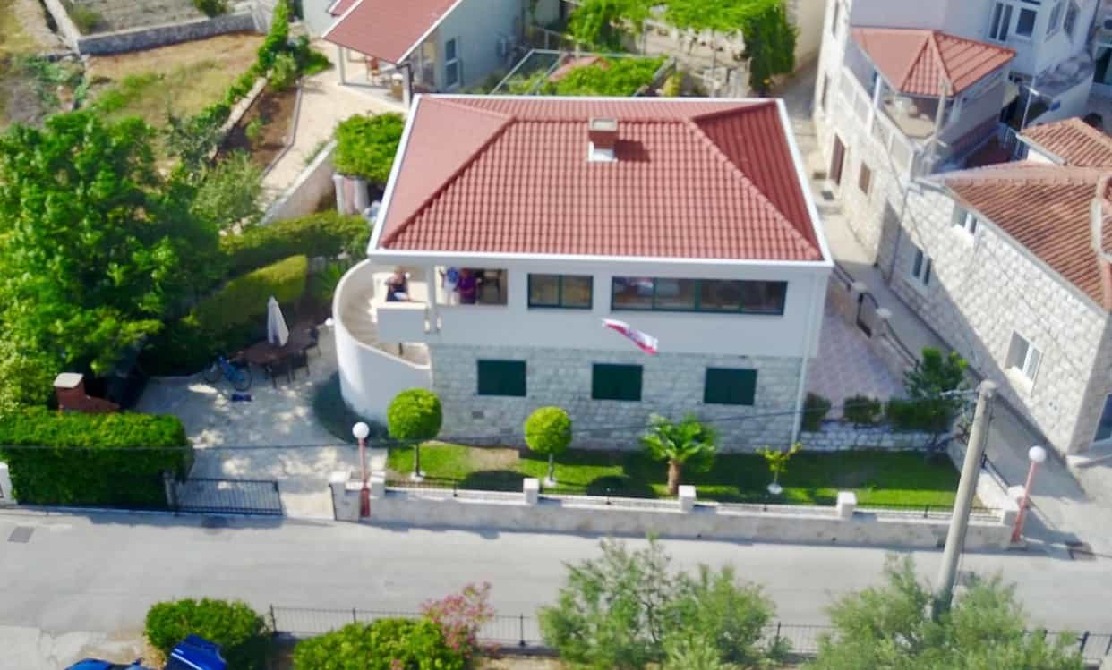 жилой дом в Slano, Dubrovnik-Neretva County 12500545