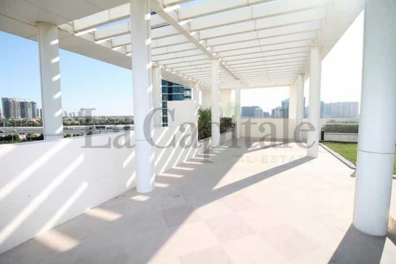Condominium in Dubai, Dubayy 12500584