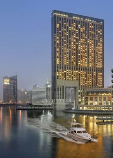 Condominium in Dubai, Dubayy 12502061
