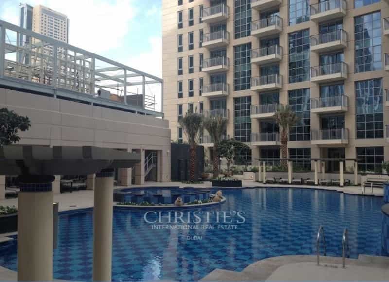 Condominium in Dubai, Dubayy 12502131