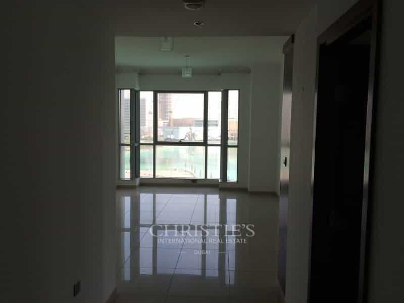Condominium in Dubai, Dubayy 12502157