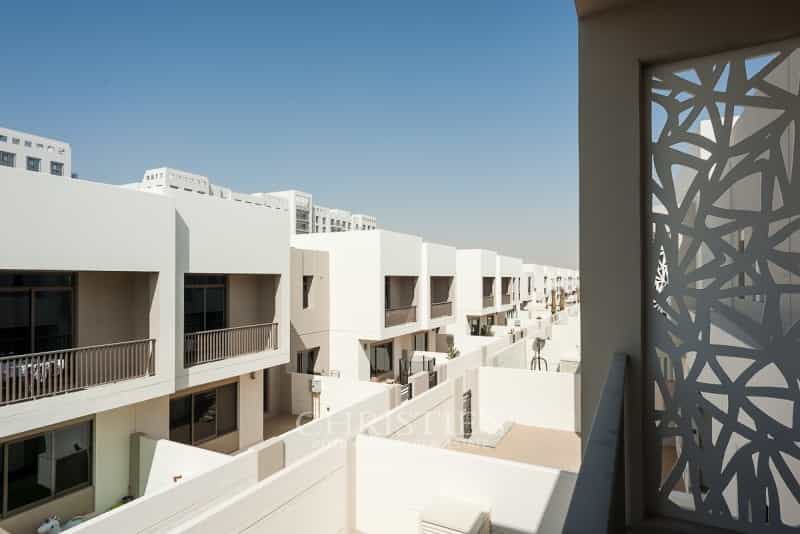 Rumah di 'Ud al Bayda', Dubai 12502837