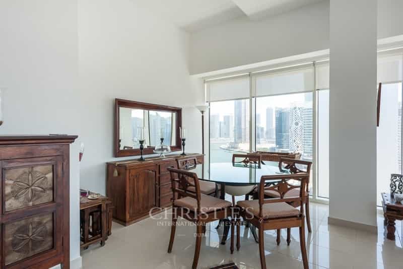 Condominium dans Dubai, Dubaï 12503389