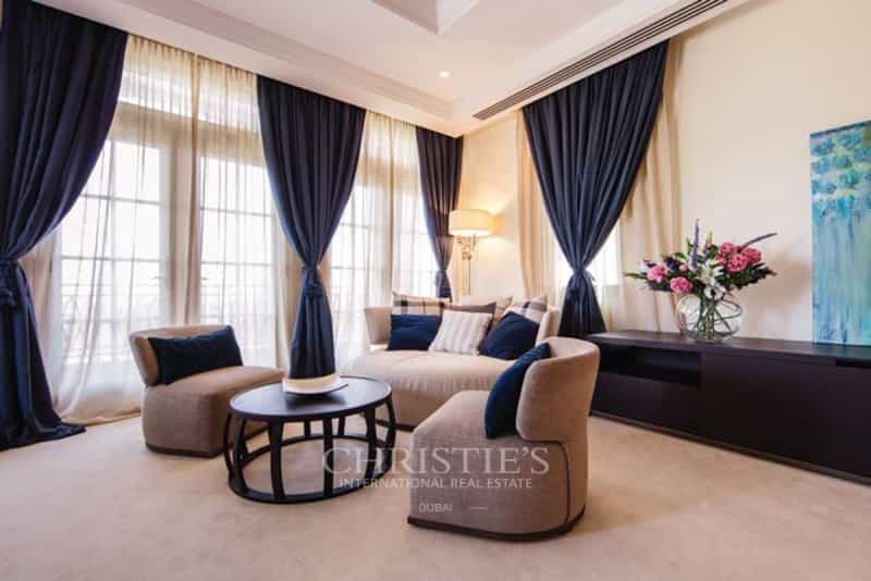 House in Dubai, Dubai 12504196