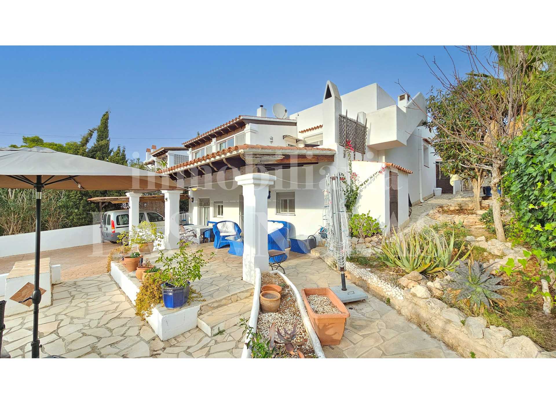 House in San Carlos, Balearic Islands 12505172