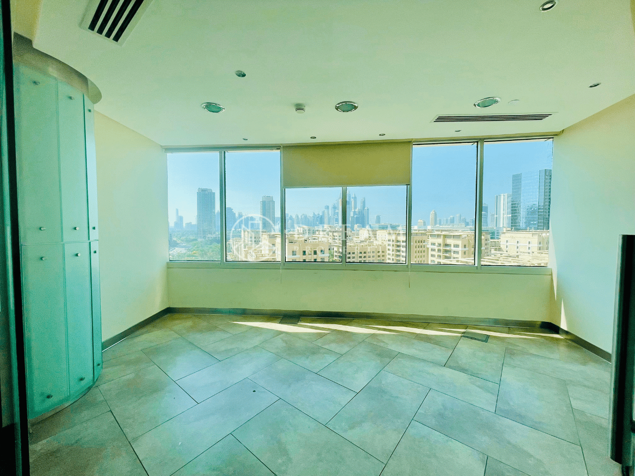 辦公室 在 Dubai, Dubai 12505498