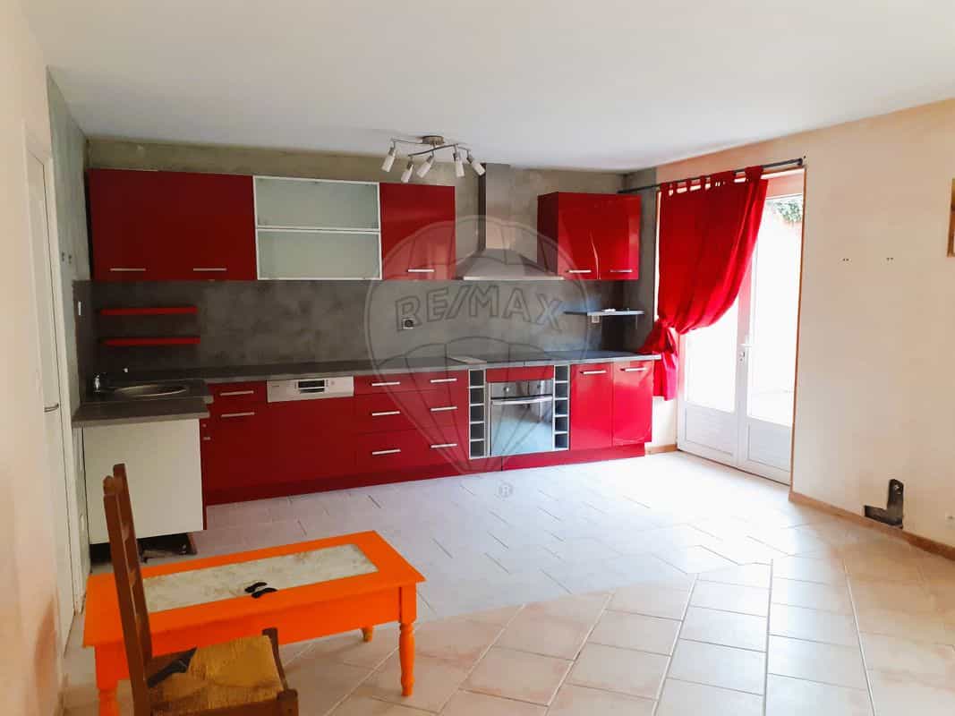 Condominium in Amelie-les-Bains-Palalda, Occitanie 12506124