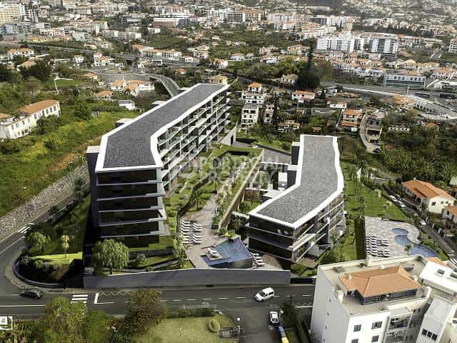 Condominium dans Funchal, Madère 12506144