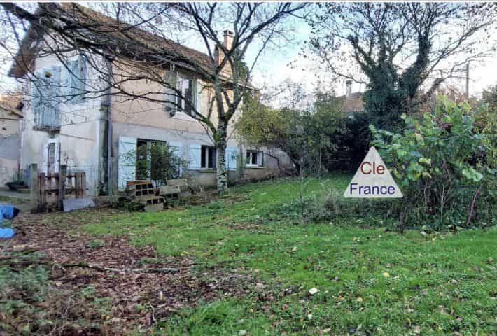 Casa nel Soucheix, Nouvelle-Aquitaine 12506224