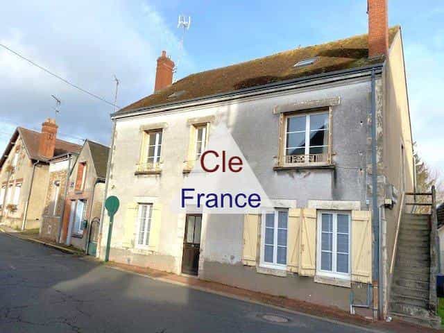 House in Gien, Centre-Val de Loire 12506244