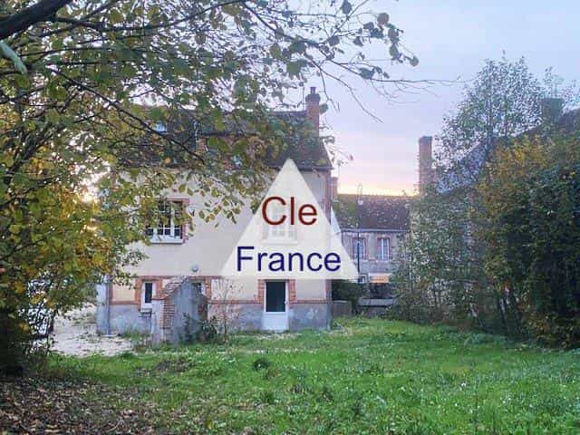casa no Saint-Aignan-le-Jaillard, Centro-Val de Loire 12506331