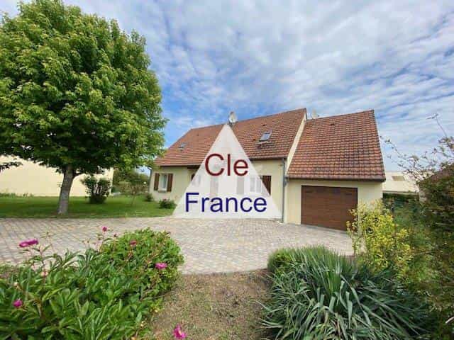 Huis in Saint-Martin-sur-Ocre, Centrum-Val de Loire 12506372