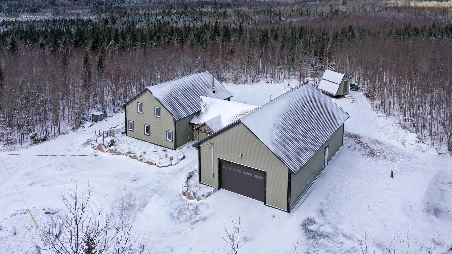 House in Aylesford, Nova Scotia 12508096