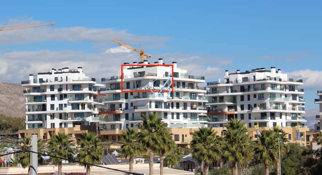 Condominium in Villajoyosa, Valencia 12508321