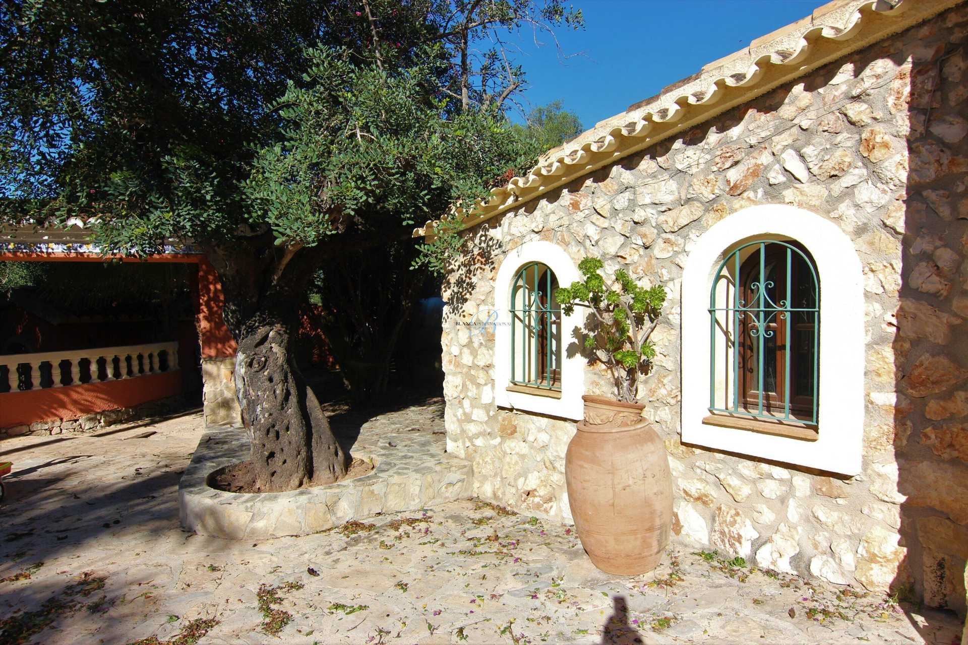 σπίτι σε La Xara, Valencian Community 12508413