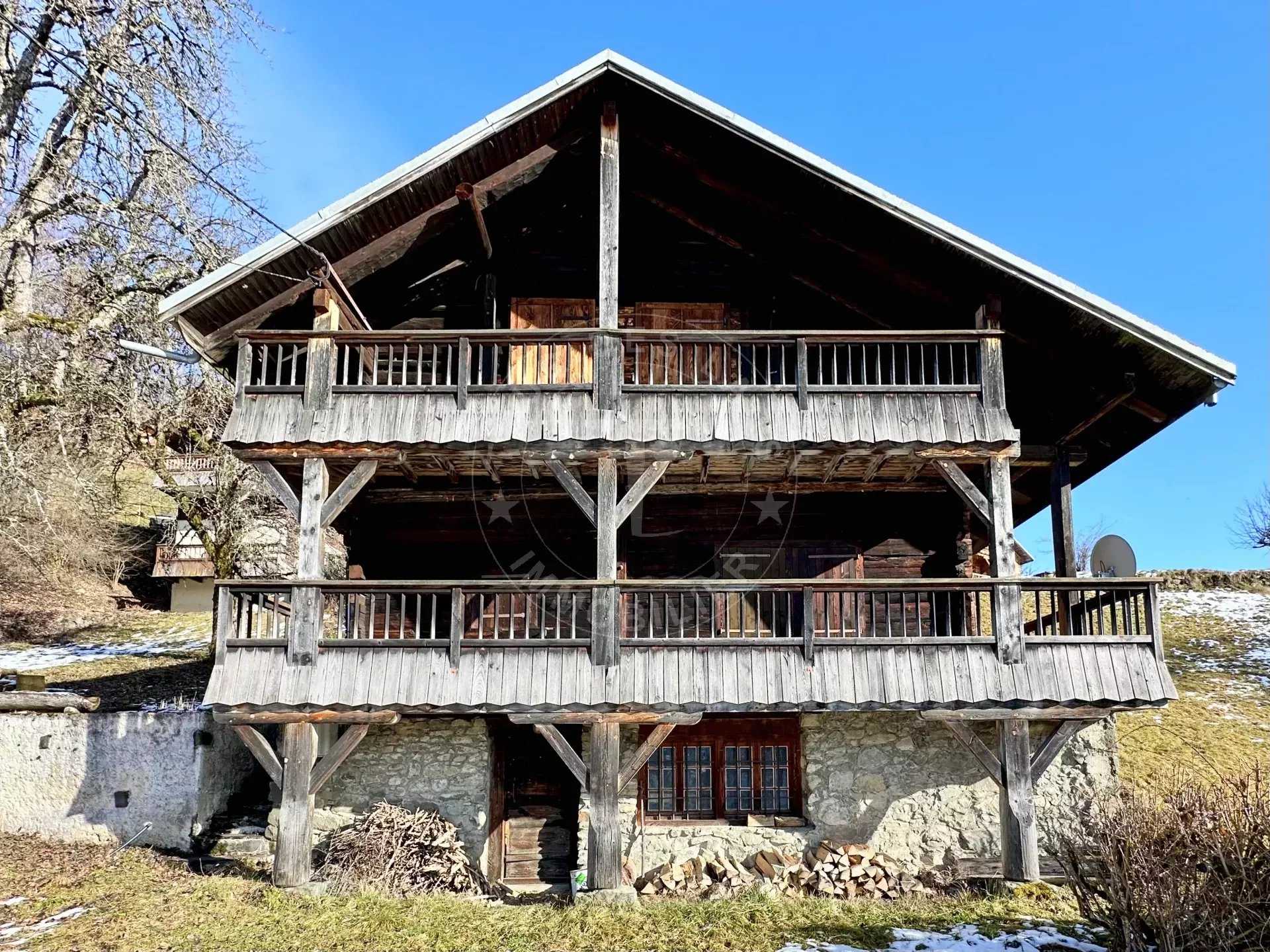 房子 在 Manigod, Auvergne-Rhone-Alpes 12508818