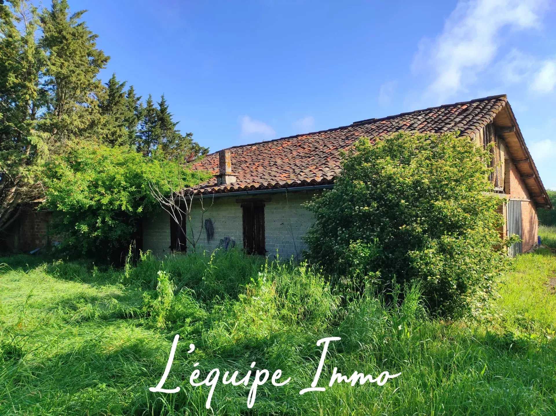 Talo sisään Cadours, Occitanie 12508847