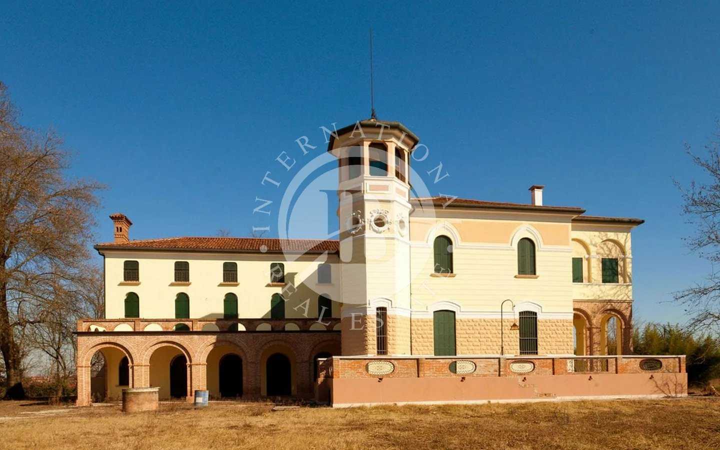 House in Noventa di Piave, Veneto 12508909