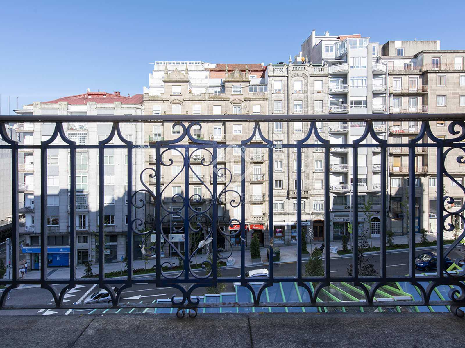 Condominium in Vigo, Galicia 12509637