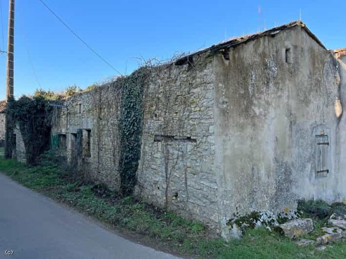 मकान में Lizant, Nouvelle-Aquitaine 12511846