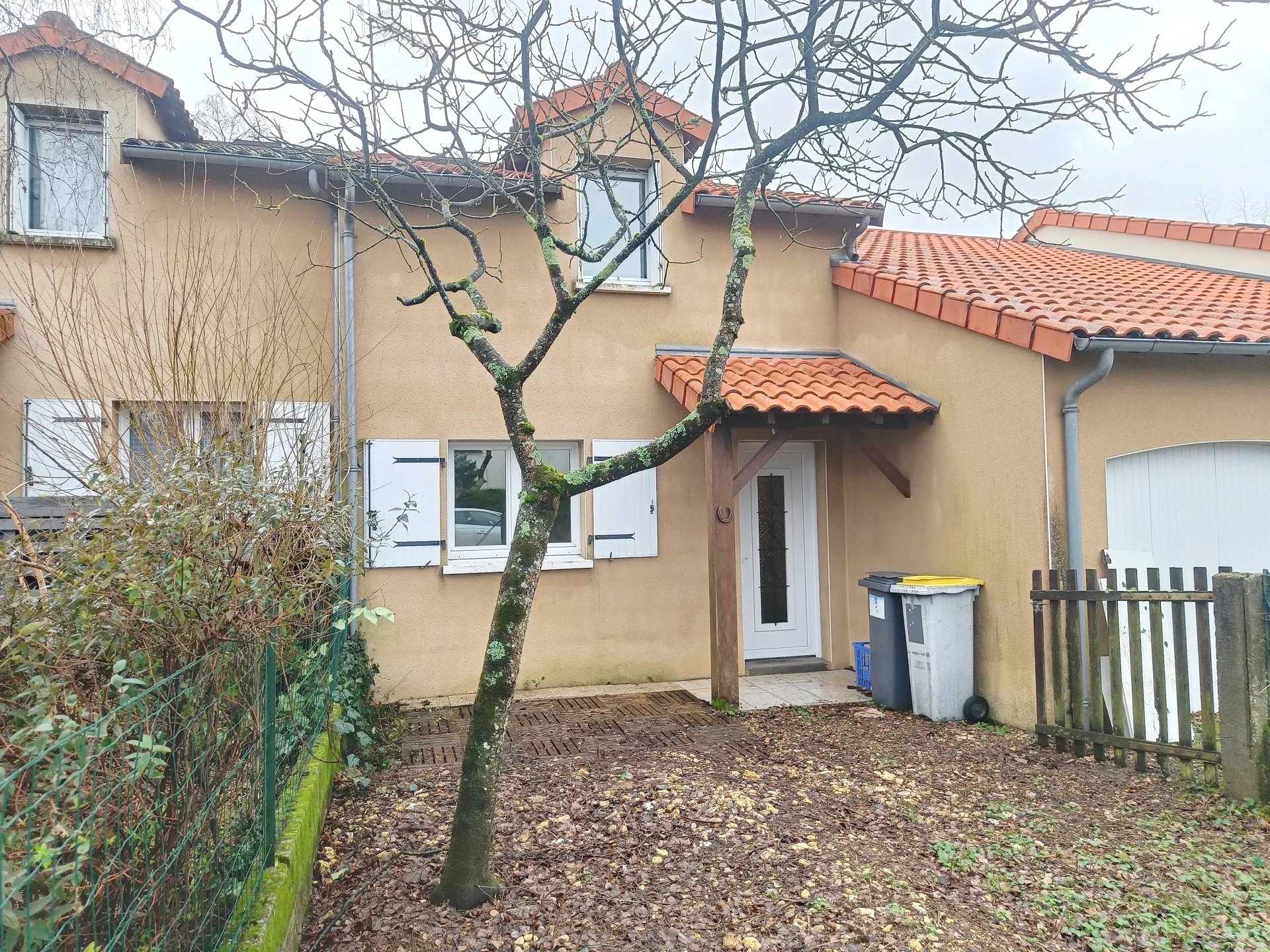 House in Saint-Benoît, Vienne 12512334