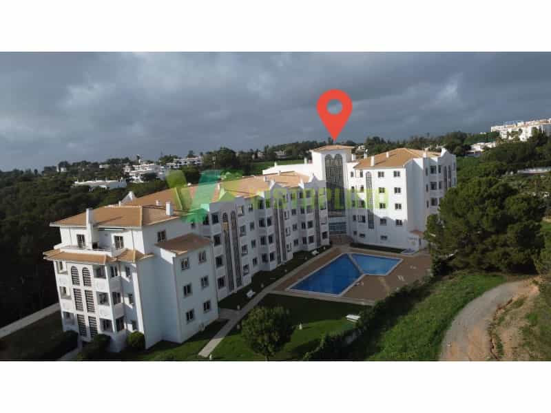 Condominium in Alvor, Faro 12512482