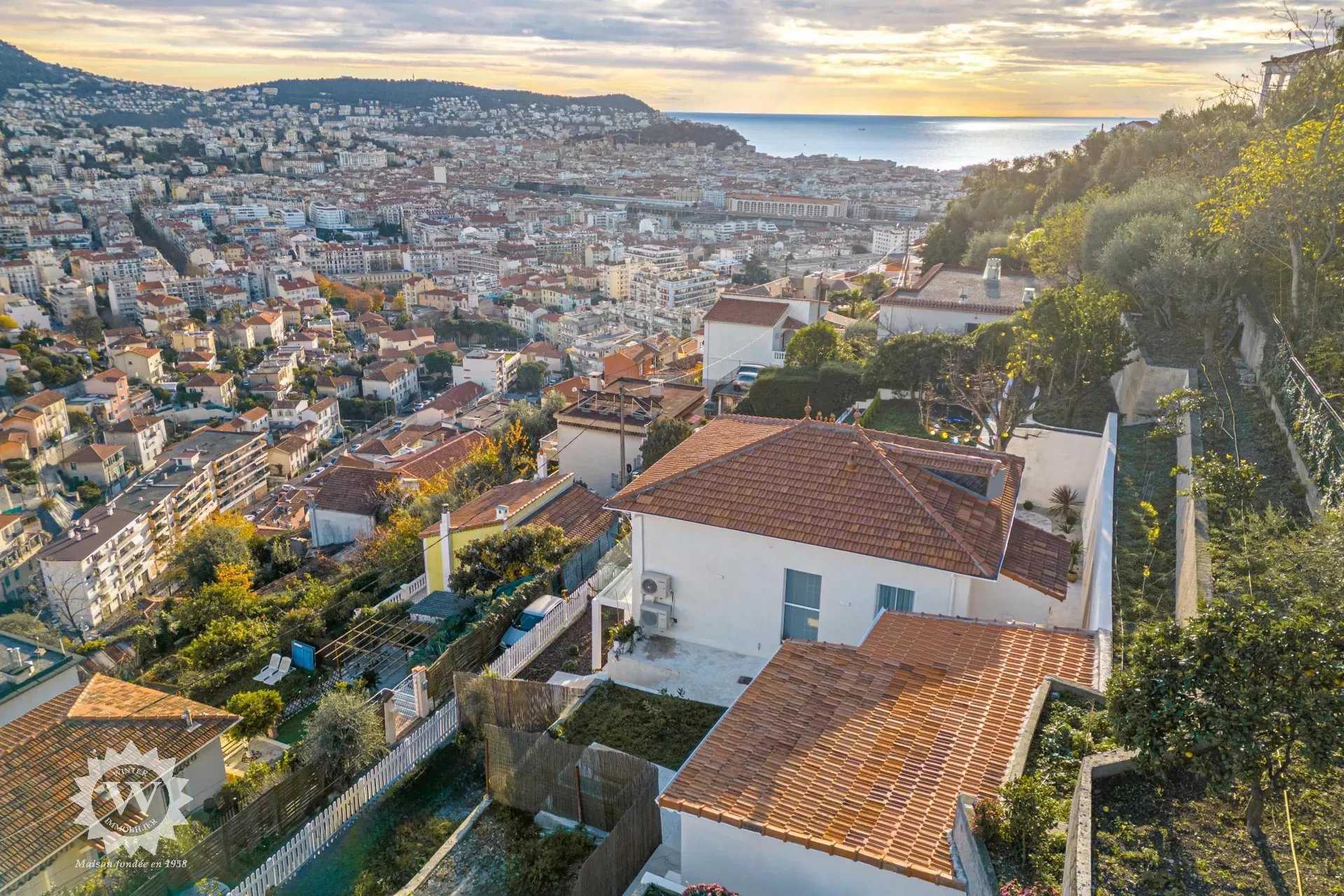 Residentieel in Nice, Alpes-Maritimes 12513343