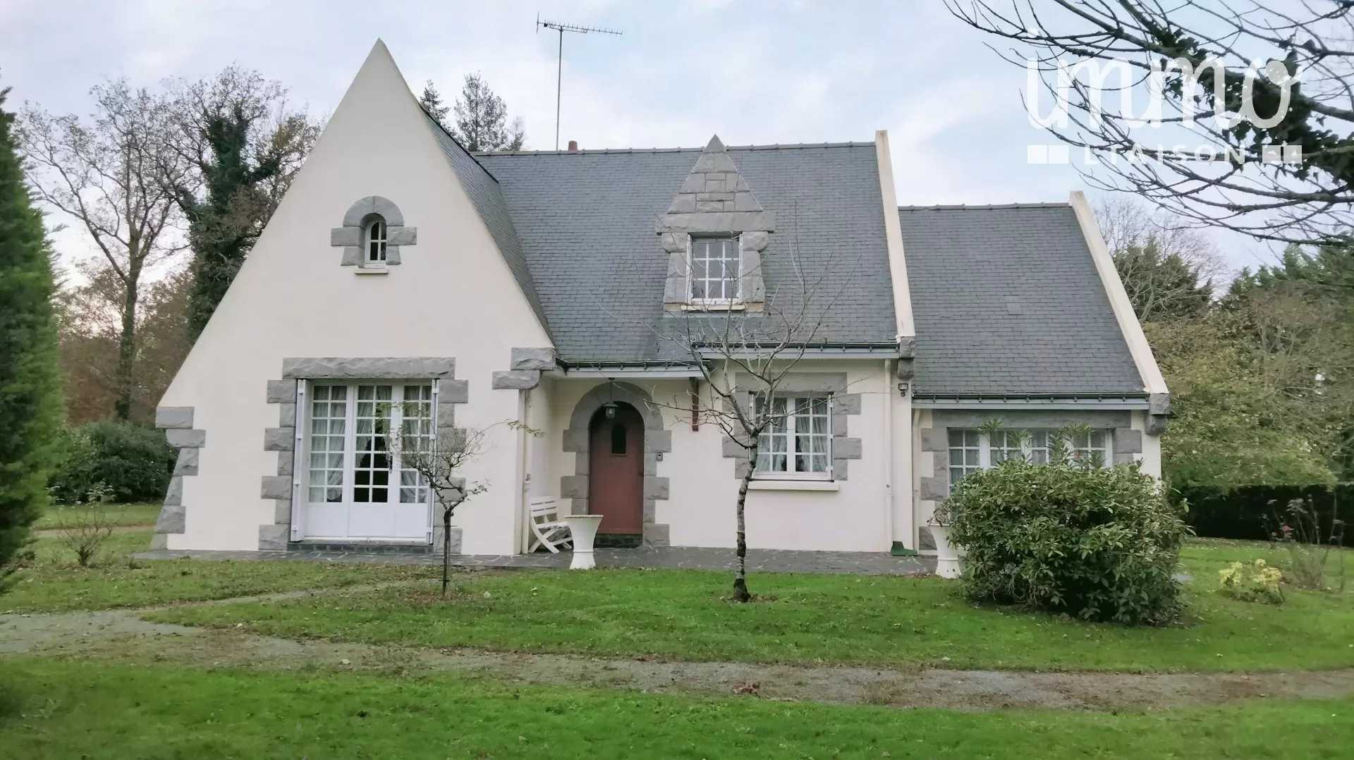 Будинок в Saint-Vincent-sur-Oust, Bretagne 12513373