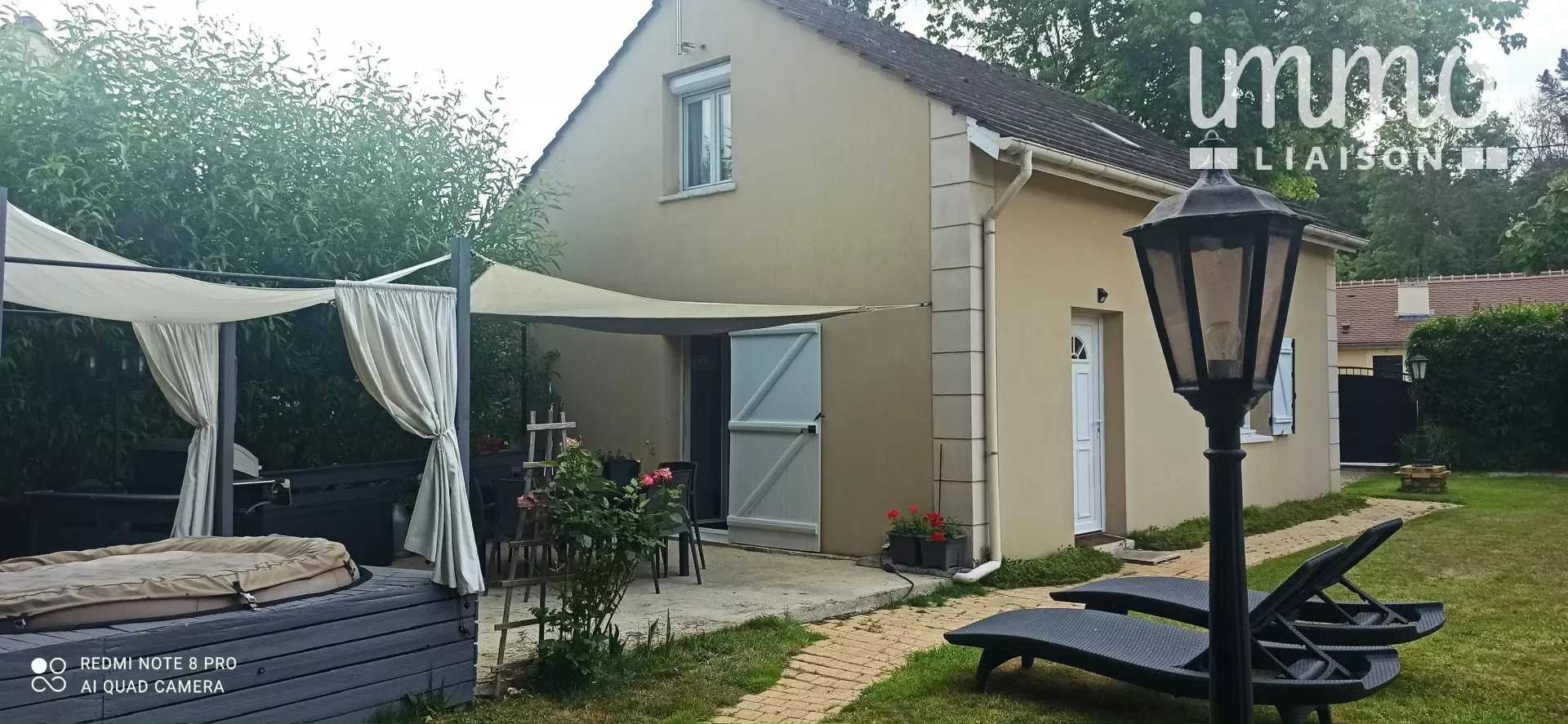 Casa nel Germigny-l'Eveque, Ile-de-France 12513375