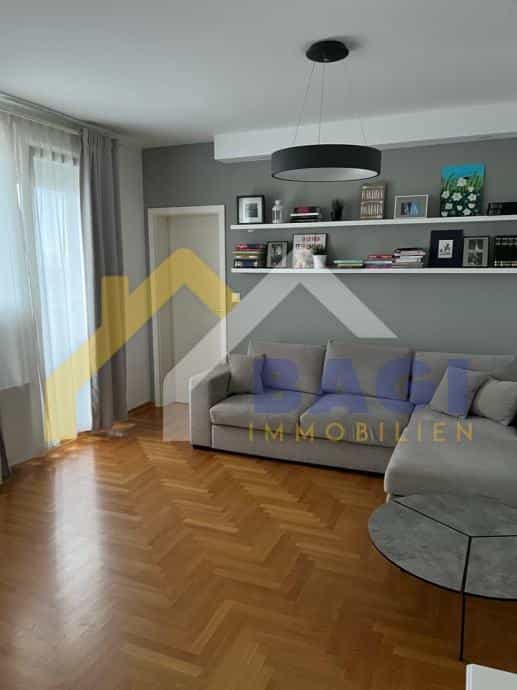 Condominium in Zagreb, Grad Zagreb 12513618