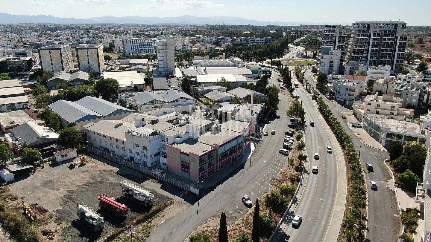 Розничная торговля в Egkomi, Nicosia 12514124