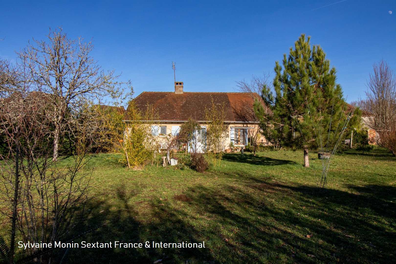 Rumah di Lanouaille, Nouvelle-Aquitaine 12514331
