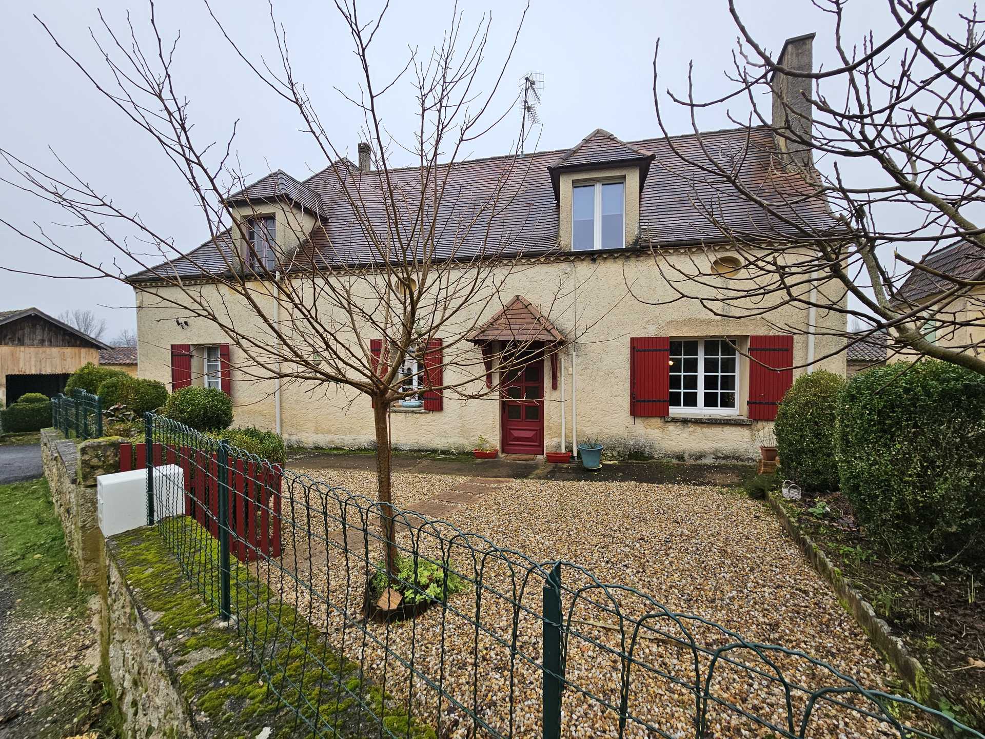 房子 在 Varennes, Nouvelle-Aquitaine 12514587