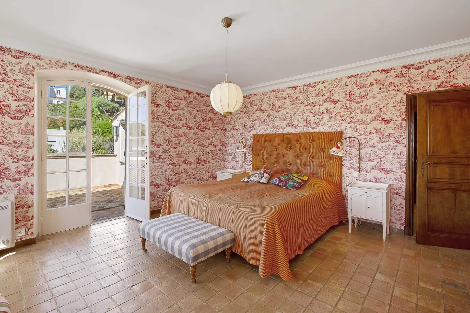 Будинок в Sainte-Maxime, Provence-Alpes-Côte d'Azur 12514682