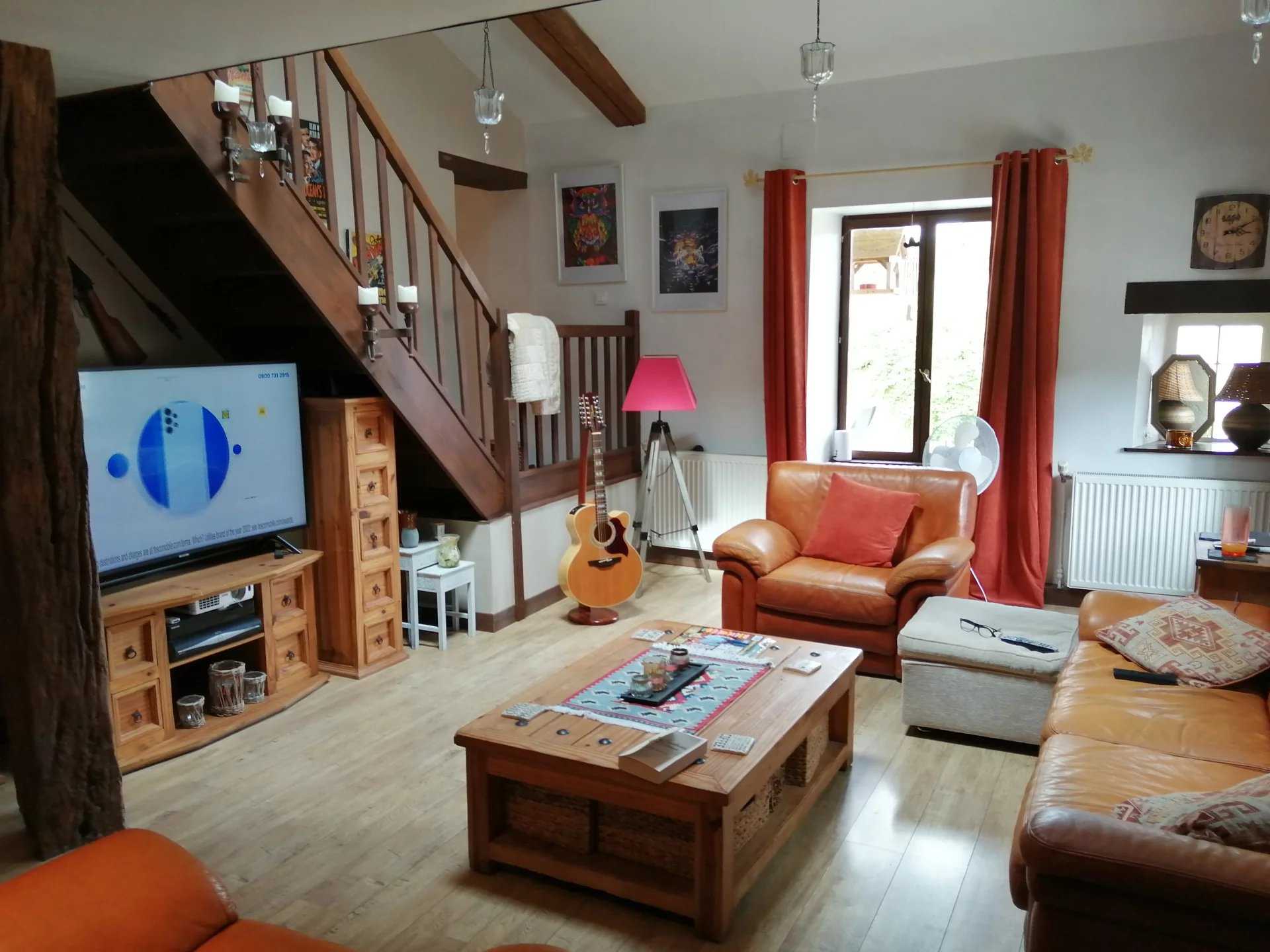 House in Charroux, Auvergne-Rhone-Alpes 12515058